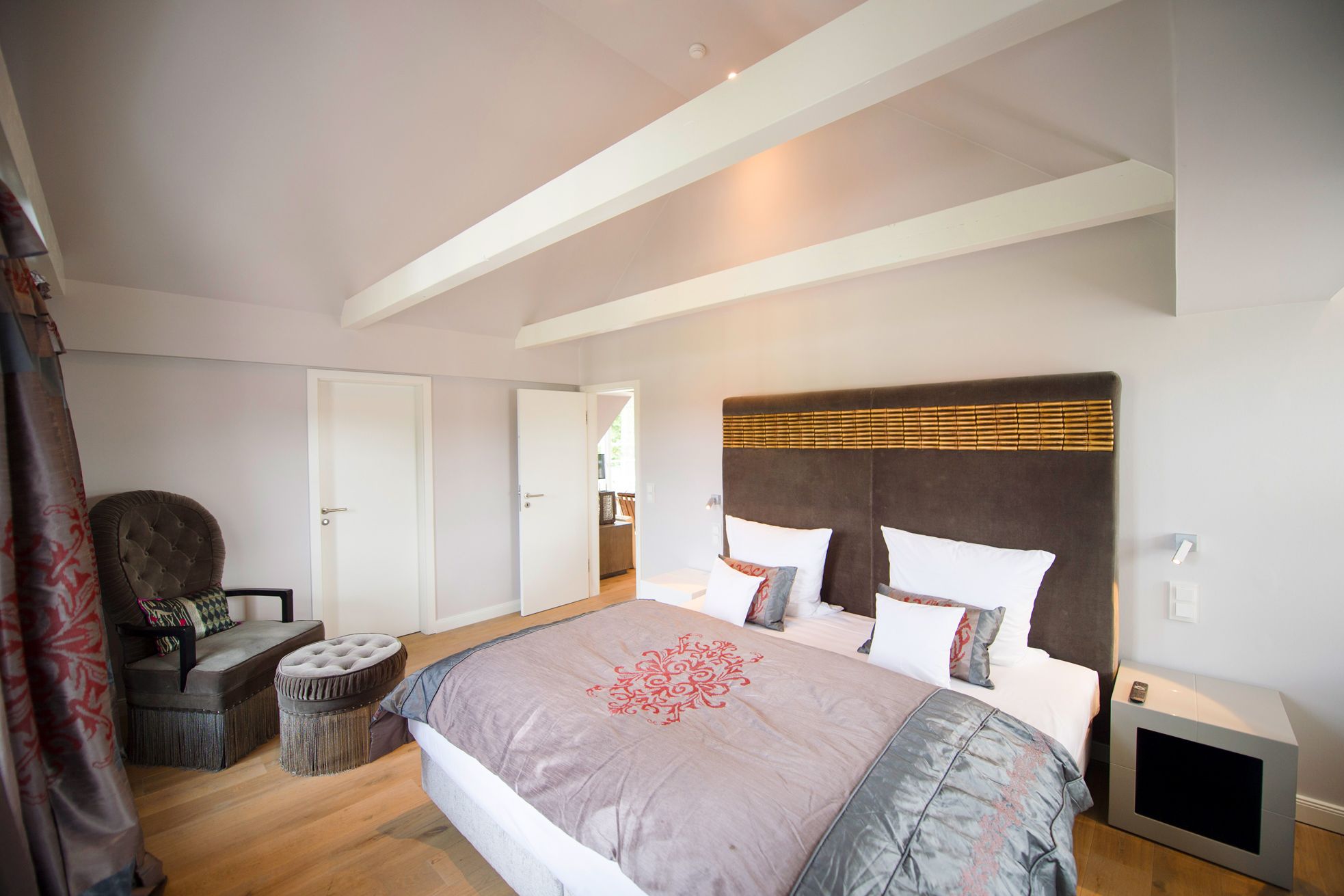 Schlafzimmer in der Hof Suite im Hotel Hof Galerie